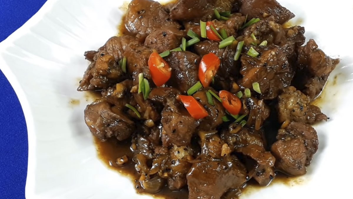 Thịt nạc kho tiêu