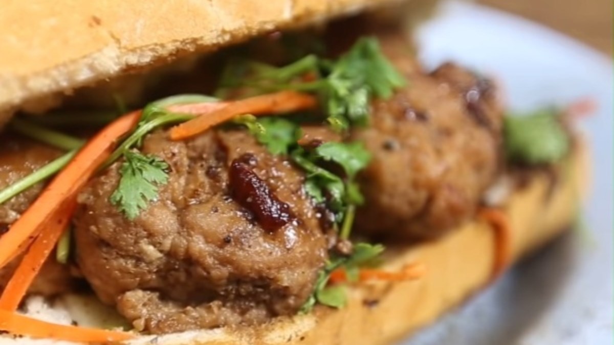 Bánh mì xíu mại